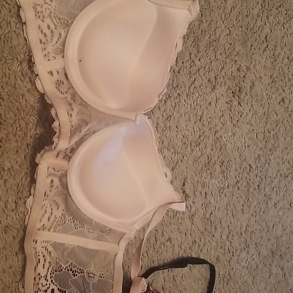 Bra - Picture 3 of 4